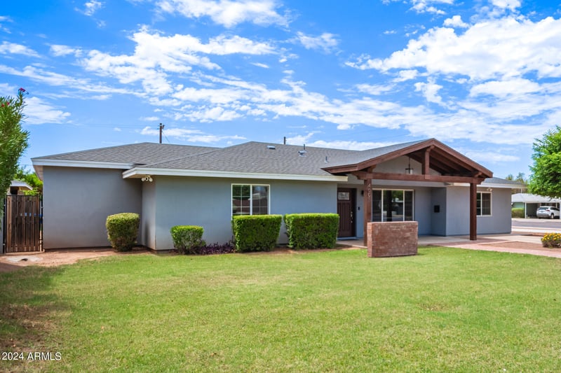 4001 E Cambridge Ave, Phoenix, AZ 85008