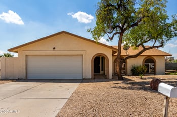 4001 Libby St, Glendale, AZ 85308
