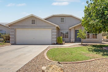 40018 Lerwick Dr, San Tan Valley, AZ 85140