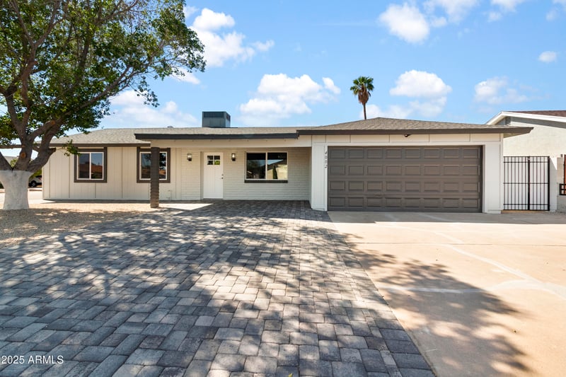 4002 86th Dr, Phoenix, AZ 85037
