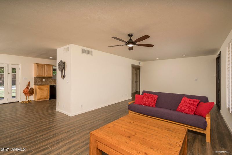 4002 E Elm St, Phoenix, AZ 85018