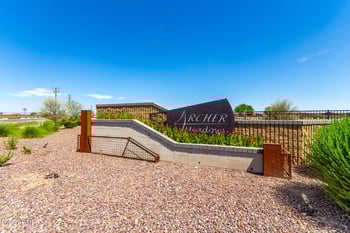 4002 Sidesaddle Rd, San Tan Valley, AZ 85140
