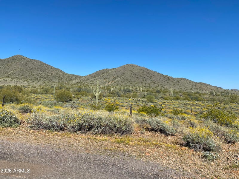 40024 N 12th St #-, New River, AZ 85087