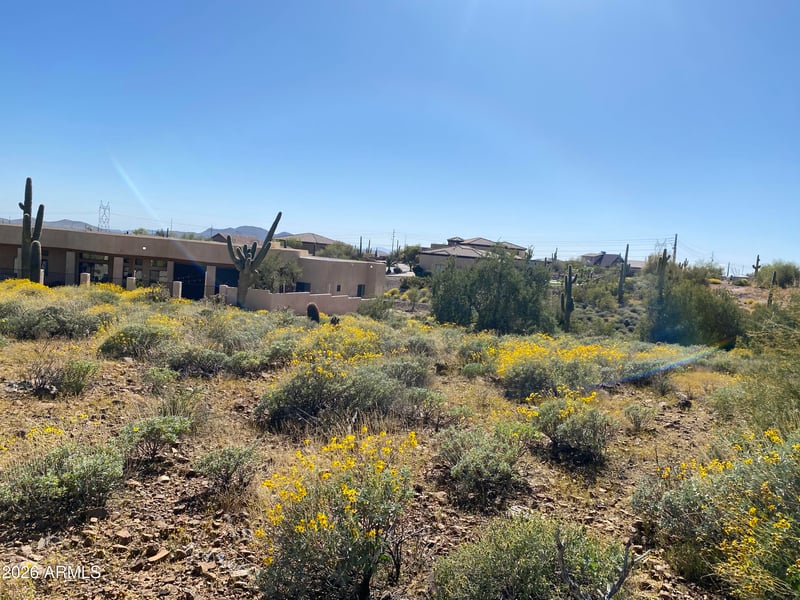 40024 N 12th St #-, New River, AZ 85087
