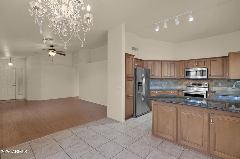 4003 E Anderson Dr, Phoenix, AZ 85032