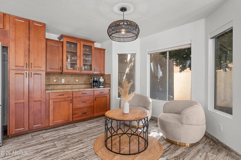 4003 Rose Garden Ln, Glendale, AZ 85308