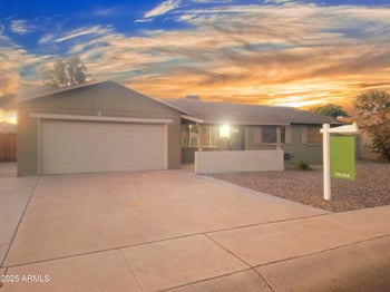 4004 Myrtle Ave, Phoenix, AZ 85051