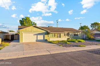4004 Myrtle Ave, Phoenix, AZ 85051