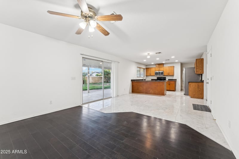 4004 Myrtle Ave, Phoenix, AZ 85051
