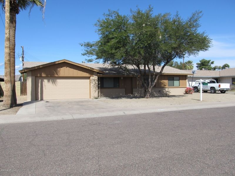 4004 W Palmaire Dr, Phoenix, AZ 85051