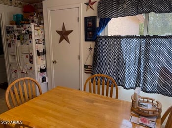 40047 Cassara Dr, San Tan Valley, AZ 85140