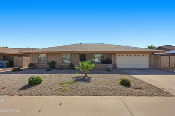 4007 Anderson Dr, Glendale, AZ 85308