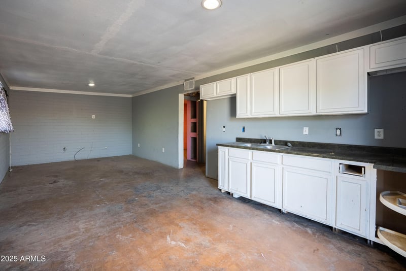 4007 Holly St, Phoenix, AZ 85009