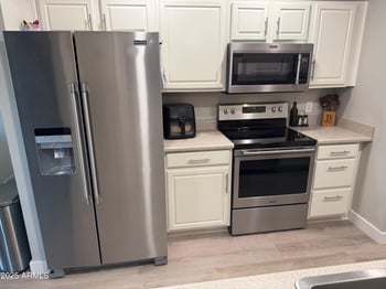 4007 Kimberly Way, Phoenix, AZ 85050