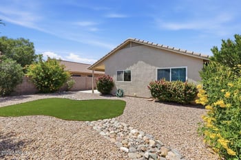 4007 Rose Garden Ln, Glendale, AZ 85308