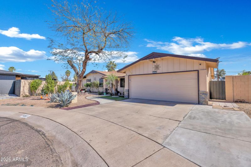 4007 W Solar Dr, Phoenix, AZ 85051