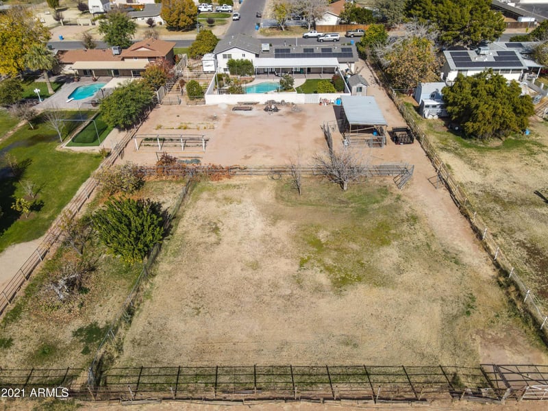 4009 W Country Gables Dr, Phoenix, AZ 85053