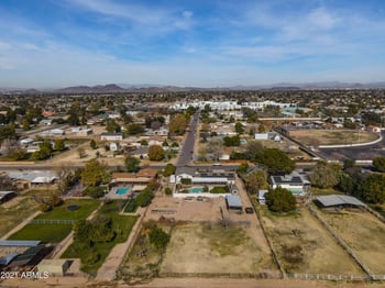 4009 W Country Gables Dr, Phoenix, AZ 85053