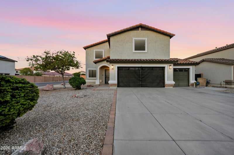 40091 Westray Way, San Tan Valley, AZ 85140