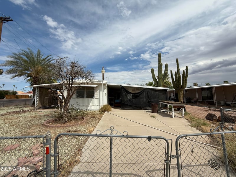 401 97th Way, Mesa, AZ 85208