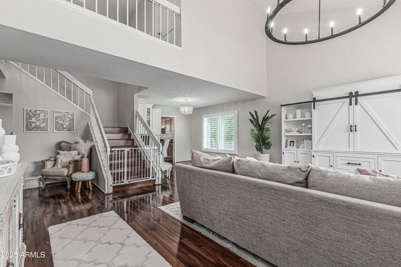 401 Barbara Dr, Tempe, AZ 85288