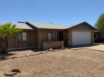 401 E Oraibi Dr, Phoenix, AZ 85024