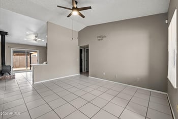 401 E Oraibi Dr, Phoenix, AZ 85024