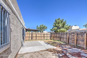 401 Pecan Rd, Phoenix, AZ 85040