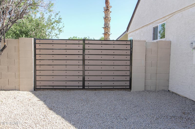 401 E Rockwood Dr, Phoenix, AZ 85024