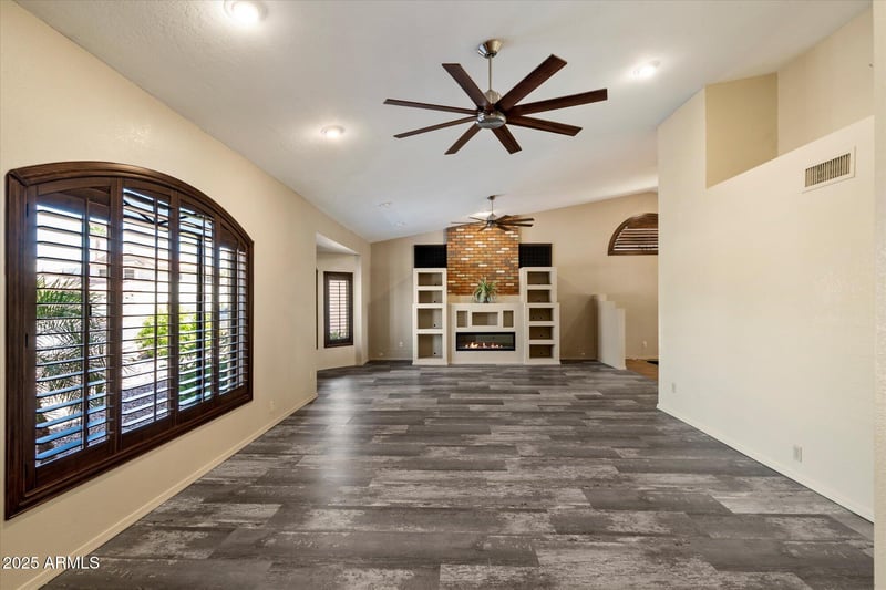 401 N Cholla St, Chandler, AZ 85224