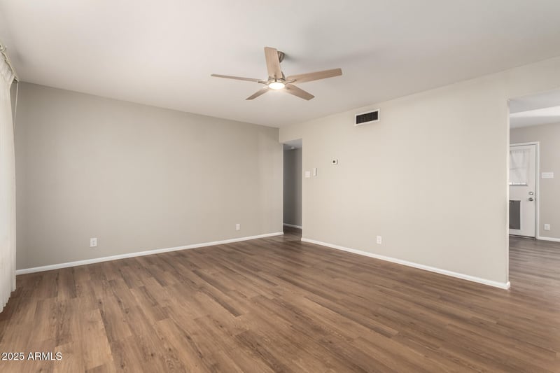 401 Vineyard Rd, Phoenix, AZ 85041