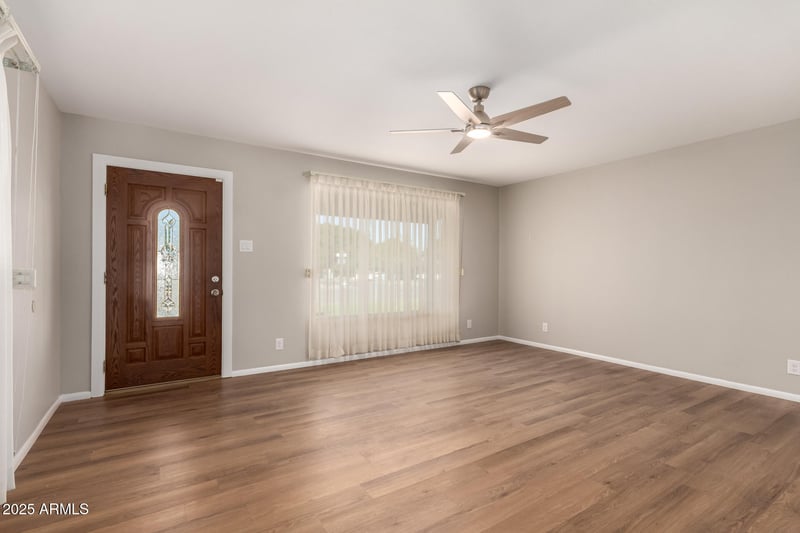 401 Vineyard Rd, Phoenix, AZ 85041