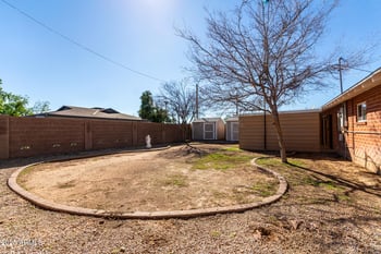 401 Vineyard Rd, Phoenix, AZ 85041