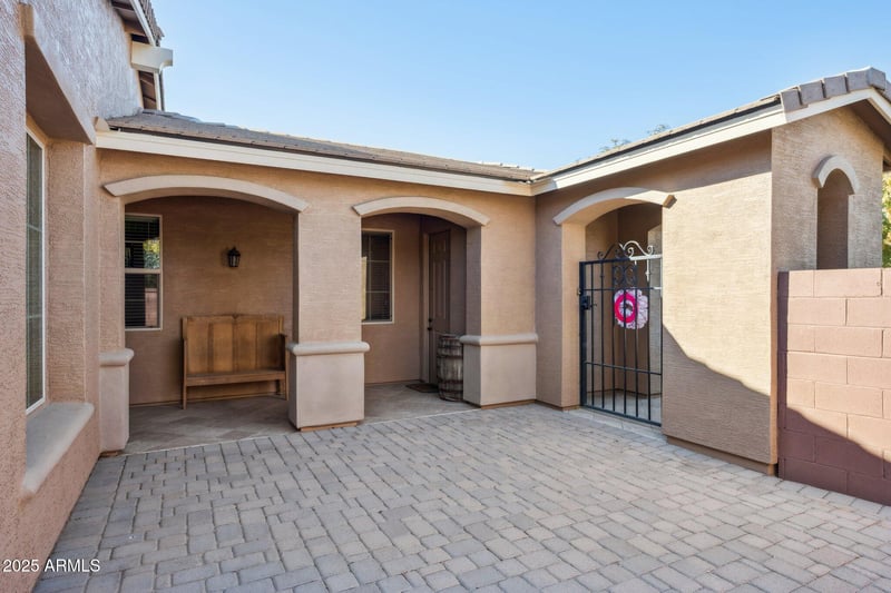 401 Basswood Ave, San Tan Valley, AZ 85140
