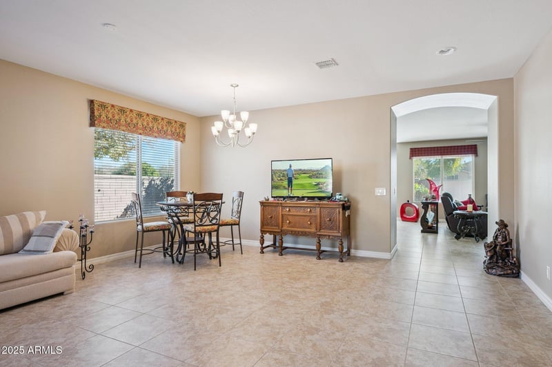 401 Basswood Ave, San Tan Valley, AZ 85140