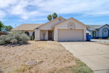 401 Rosemonte Dr, Phoenix, AZ 85027