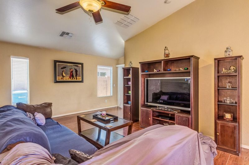 4010 E Chambers St, Phoenix, AZ 85040