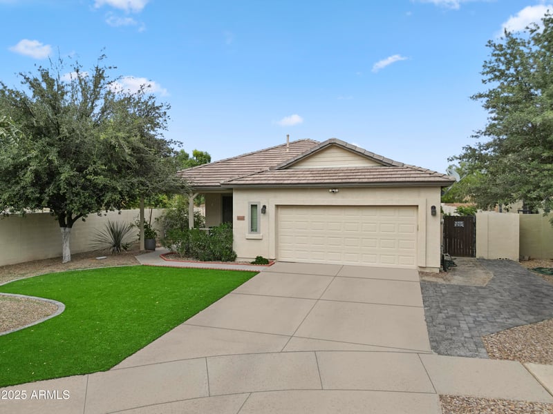 4010 Sundance Ct, Gilbert, AZ 85297