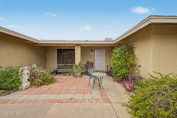 4010 W Campo Bello Dr, Glendale, AZ 85308