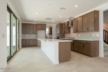 40101 Alameda Dr, San Tan Valley, AZ 85140