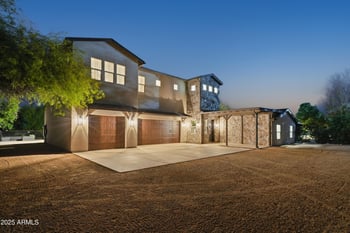 40105 Taylor St, San Tan Valley, AZ 85140