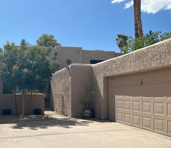4011 Charter Oak Rd, Phoenix, AZ 85032