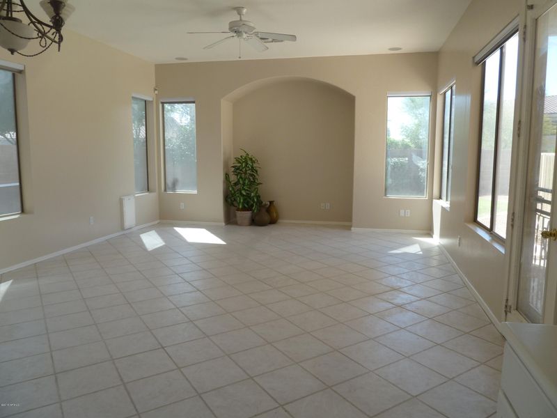 4011 E Hamblin Dr, Phoenix, AZ 85050