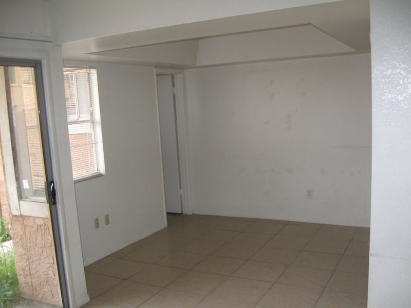 4011 S 44th Pl, Phoenix, AZ 85040