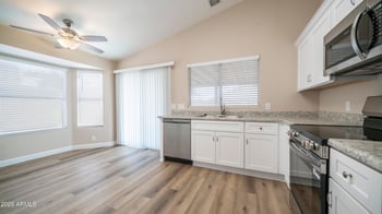 4011 W Chama Dr, Glendale, AZ 85310