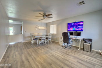 40110 Thoroughbred Way, San Tan Valley, AZ 85140