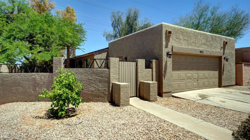 4012 E Covina St, Mesa, AZ 85205