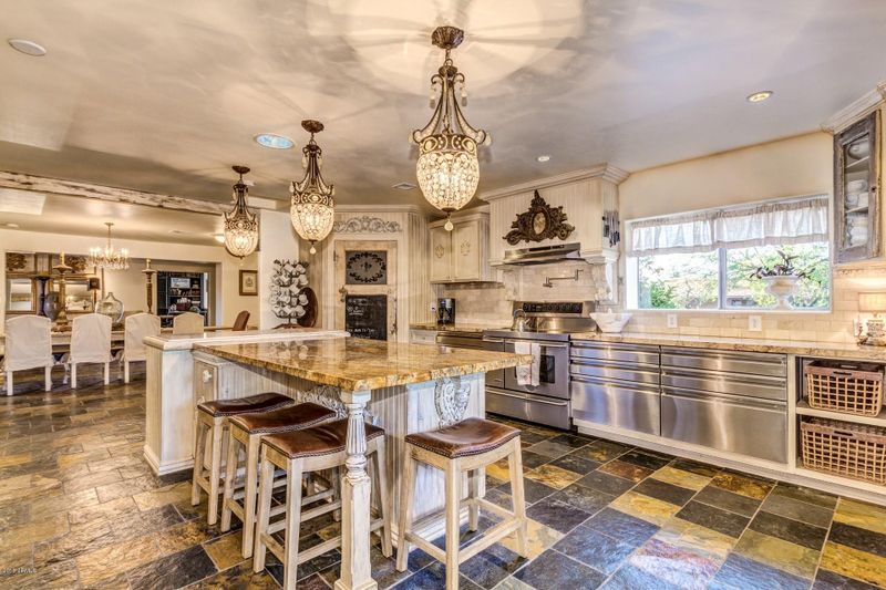 4012 E Lone Mountain Rd, Cave Creek, AZ 85331