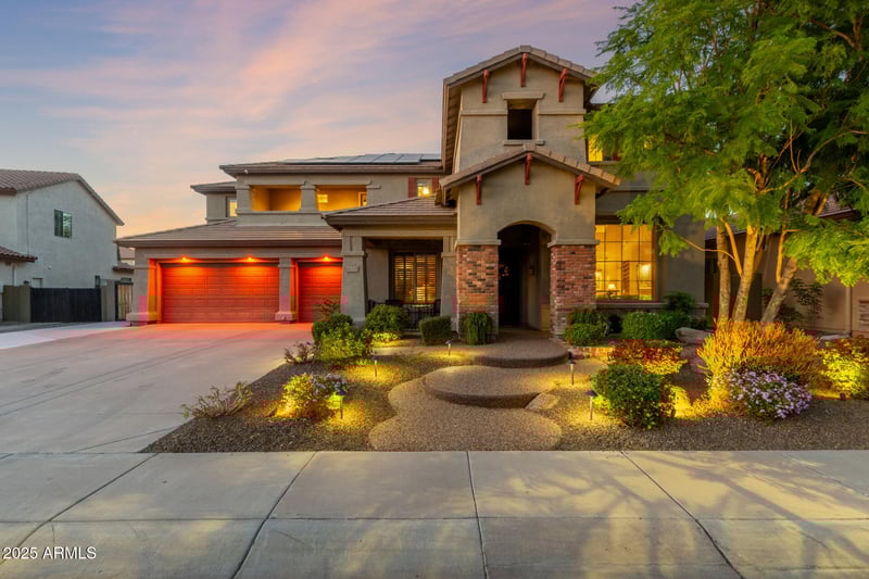 40128 Hickok Trl, Phoenix, AZ 85086