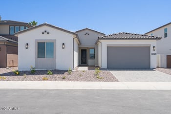 40129 Alameda Dr, San Tan Valley, AZ 85140
